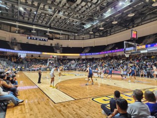 #1 UMBC and #8 New Hampshire Meet in the First Round of the America East&nbsp;Playoffs